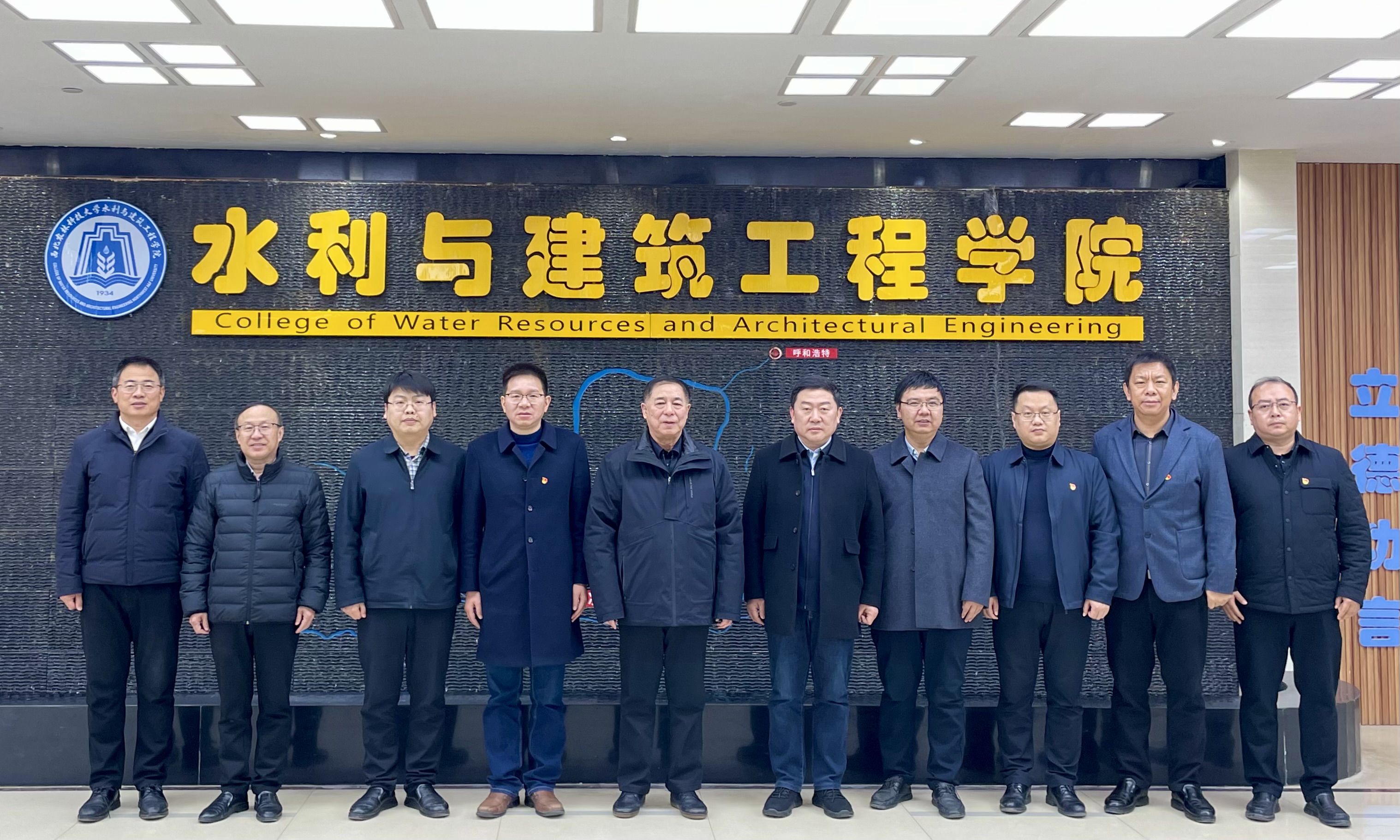 91唐伯虎
2025年工作务虚会.JPG